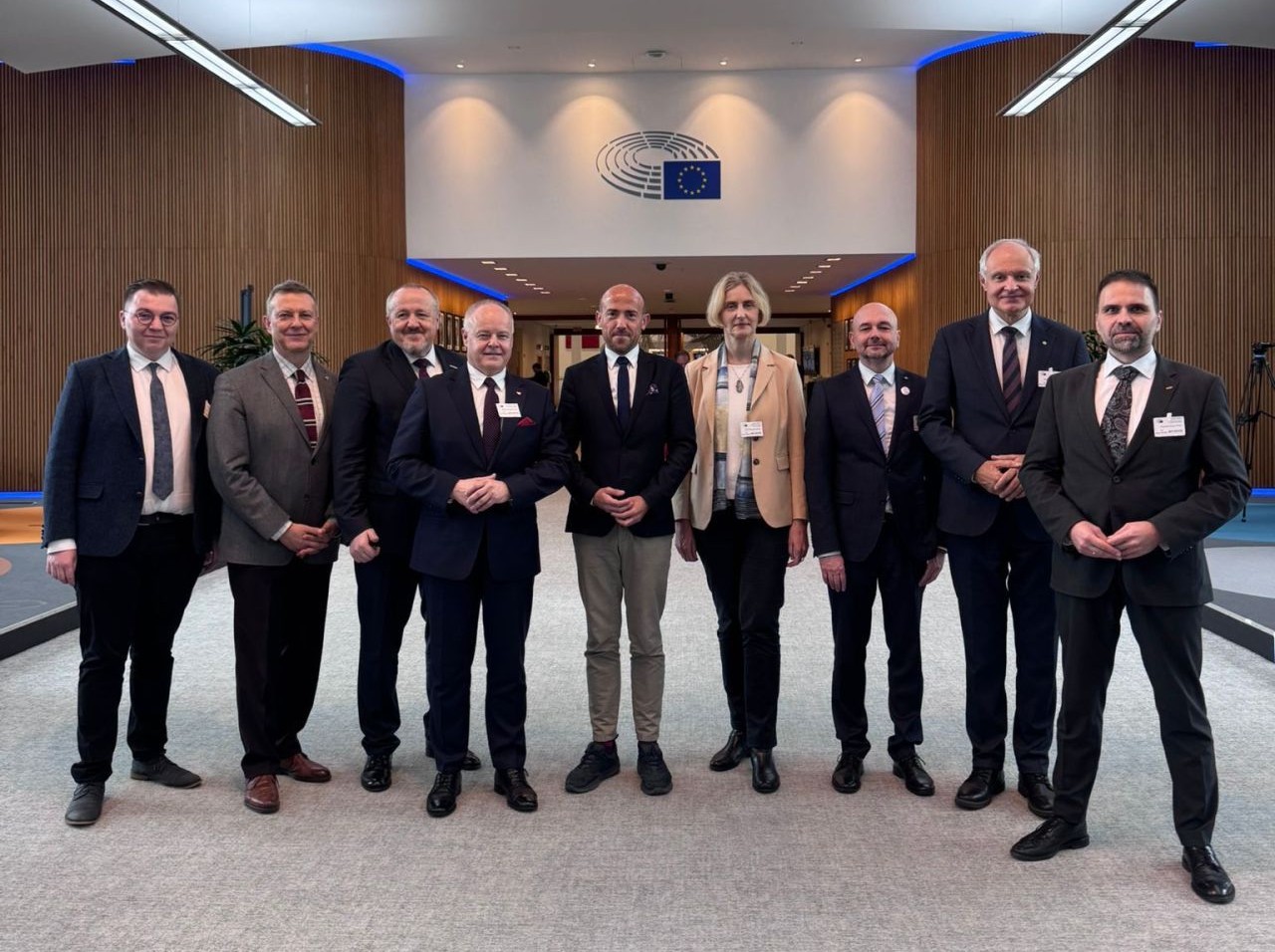IIMCB at the European Parliament: Shaping the Future of Polish Science